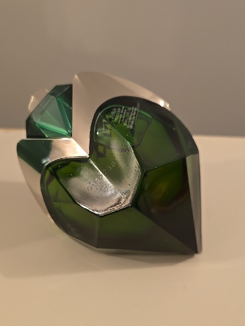 Mugler Aura -Heart Shaped Fragrance Bottle 3 Fl Oz - Picture 2 of 4